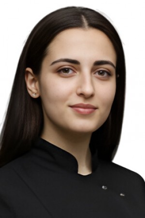 Хачатрян Лаура Арменовна